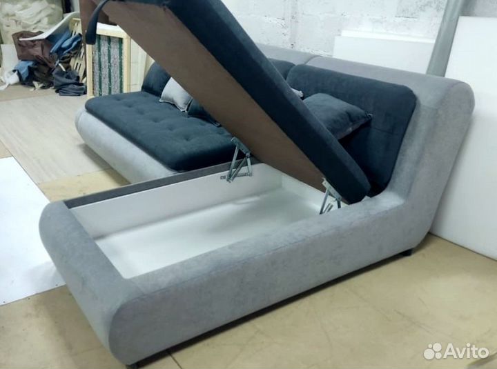 Кухонный угловой диван