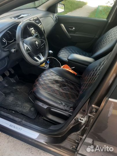 Renault Logan Stepway 1.6 МТ, 2019, 208 000 км