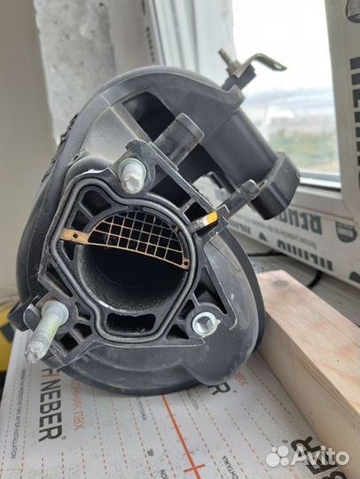 Впускной коллектор