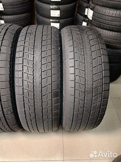 Dunlop Winter Maxx SJ8 235/65 R17 108R