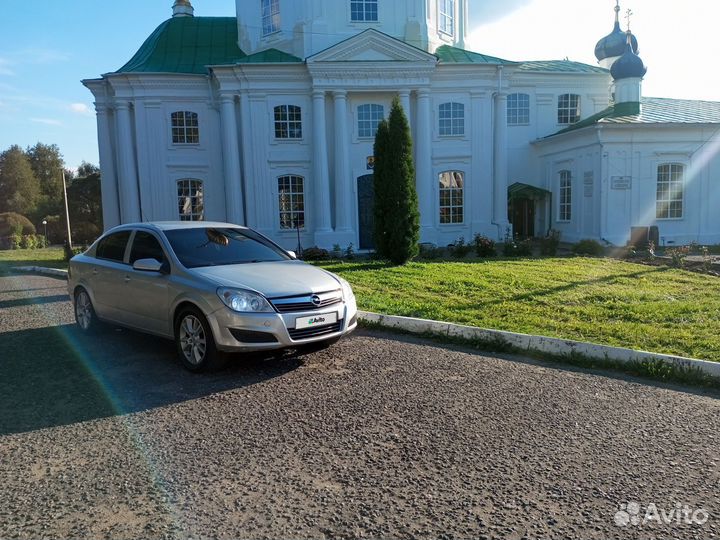Opel Astra, 2008