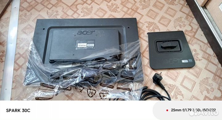 Монитор Acer 22