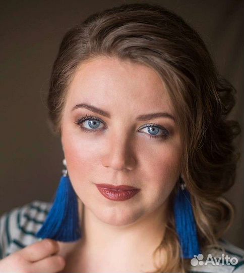 Переводчик английского, немец., фр. и исп. языков