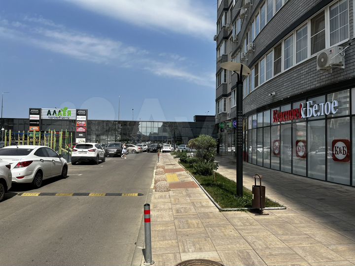 Торговое помещение с алкомаркетом