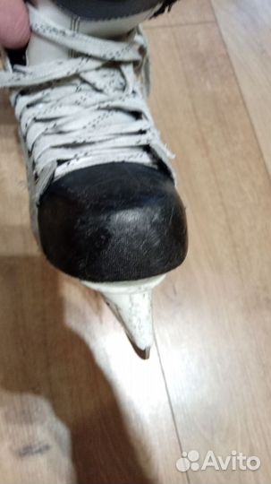 Хоккейные коньки bauer vapor
