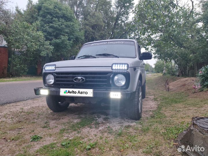 LADA 4x4 (Нива) 1.7 МТ, 2019, 100 000 км