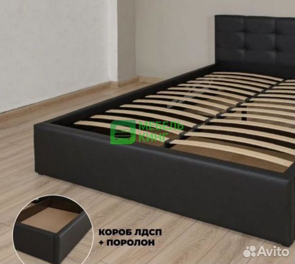 Кровать мягкая