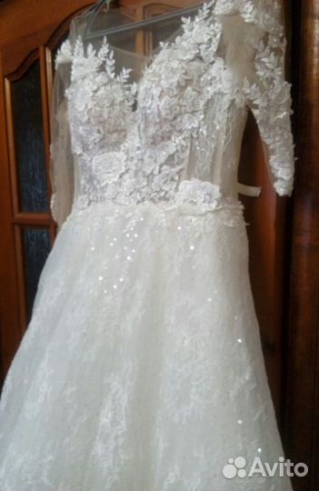Платье свадебное