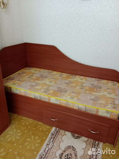 Подростковая мебель+кровать