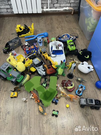 Игрушки
