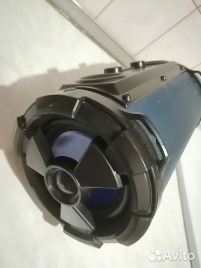 Блютуз колонка