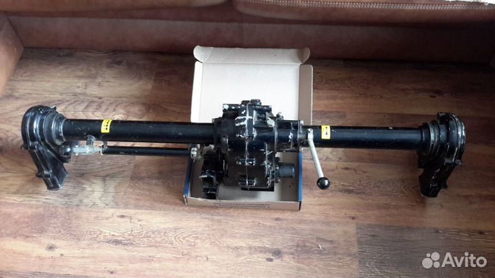 Мост, коробка с полуосями, грузовой модуль мотоцик