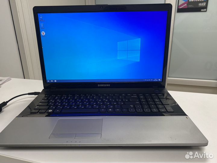 Ноутбук samsung 17