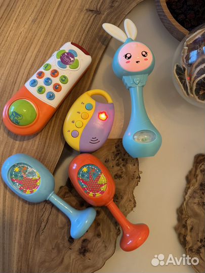 Музыкальные игрушки для малышей