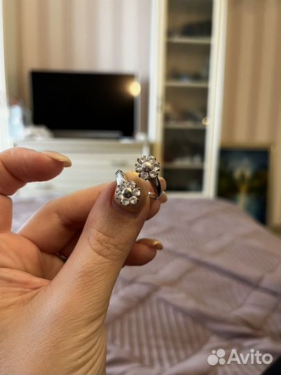 Серебряное кольцо