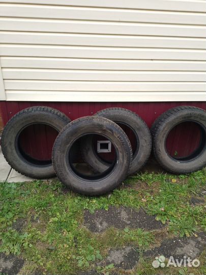 Roadstone Winguard 265/65 R17