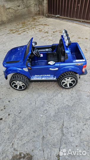 Детский электромобиль бу ford
