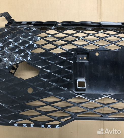 Решётка радиатора Geely Coolray New