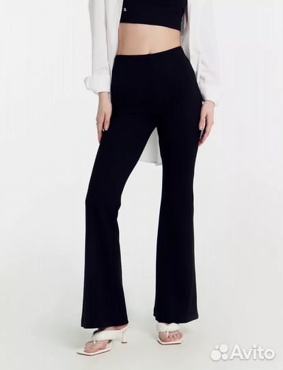 Брюки клеш с разрезами 42 -44