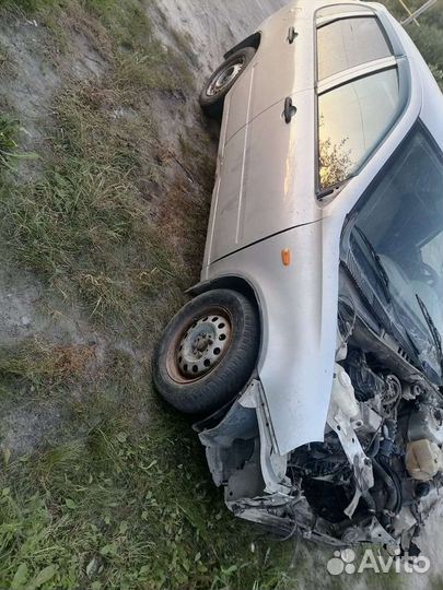 Ваз (LADA) Kalina 1.6 MT, 2010, битый, 156000км