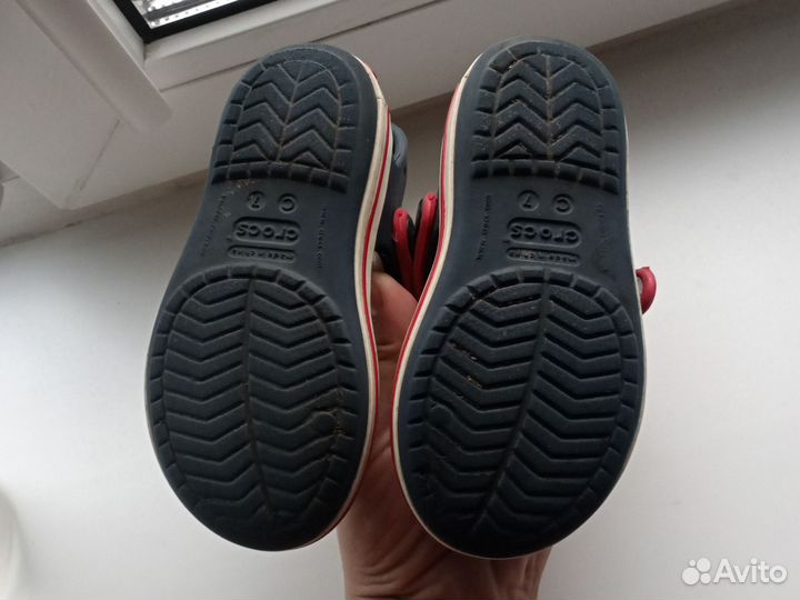 Сандали crocs c7