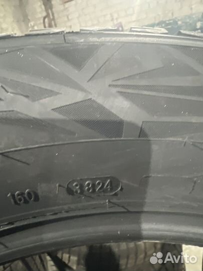 Ikon Tyres Autograph Ice 9 SUV 275/50 R20 113T