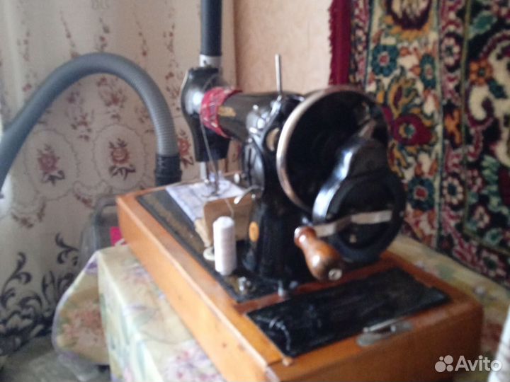 Швейная машинка подольск ручная