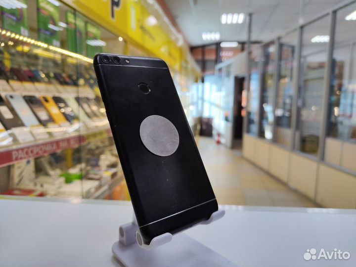 HUAWEI P Smart, 3/32 ГБ