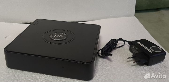 Видеорегистратор IP на 10 камер (4К)