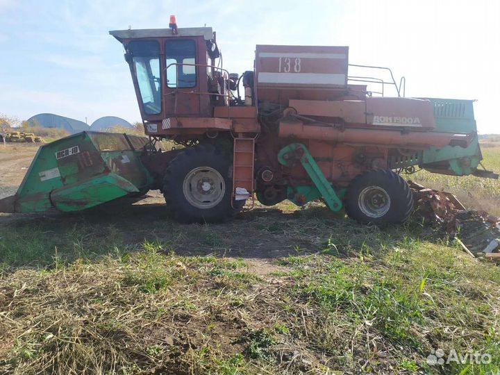 Комбайн Ростсельмаш Дон 1500, 1993