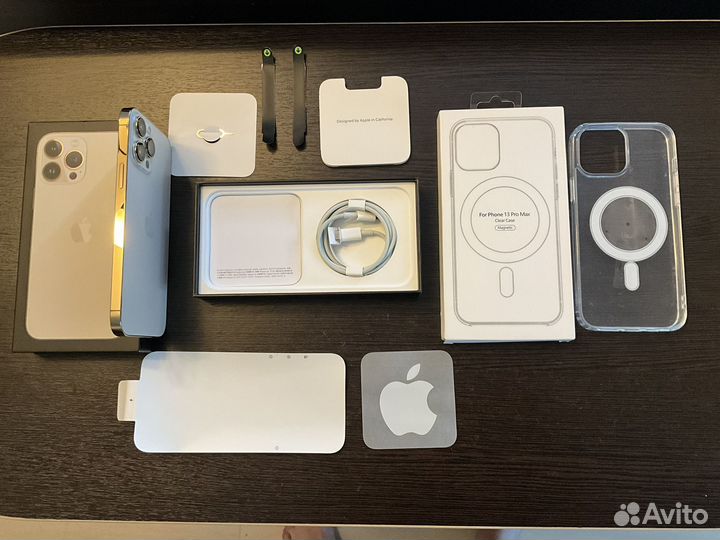 iPhone 13 pro max 256 gold