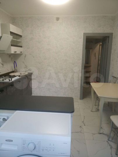 1-к. квартира, 32 м², 1/9 эт.