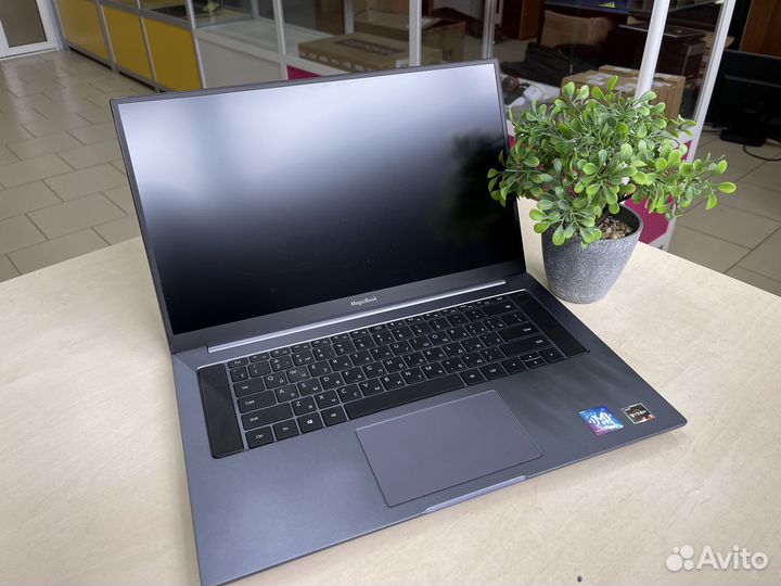Ультрабук Honor MagicBook 16/Ryzen/8GB/SSD/FHD