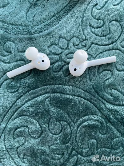 Беспроводные наушники huawei freebuds
