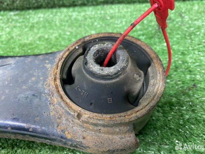 Рычаг левый нижний передний Hyundai Sonata 5