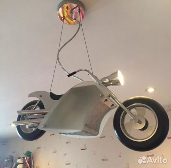 Люстра в виде мотоцикла