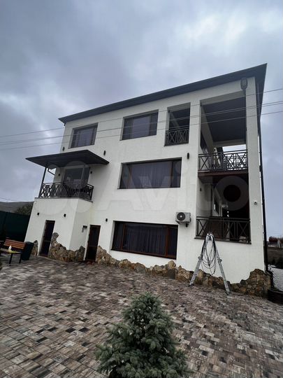 Комната 35 м², 3/3 эт.