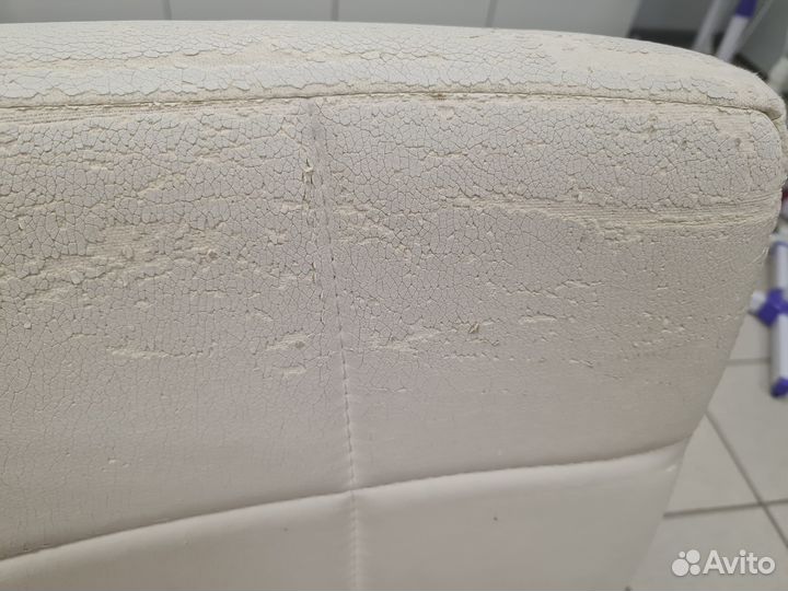 Мягкий стул со спинкой бу