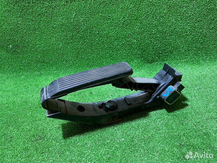 Педаль газа Mercedes CL-class W215