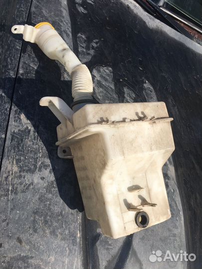 Бачок омывателя на hyundai, kia 98610-1G001