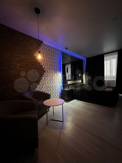 1-к. квартира, 42 м², 2/4 эт.