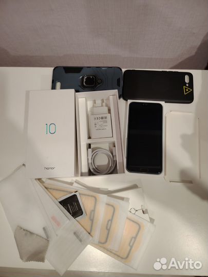 HONOR 10, 8/128 ГБ