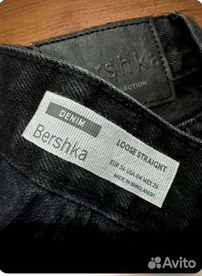 Джинсы bershka 36