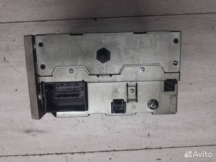 Магнитола Opel Mokka