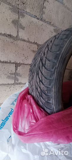 Nokian Tyres Hakkapeliitta R2 205/50 R17