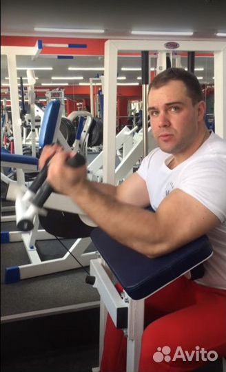 Коммерческий тренажер для бицепса