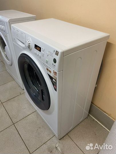 Стиральная машина Hotpoint Ariston на 6кг