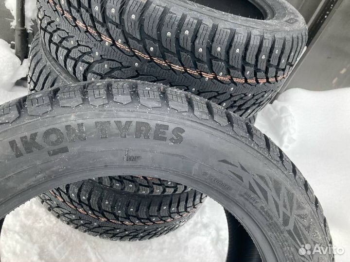 Ikon Tyres Autograph Ice 9 215/55 R18