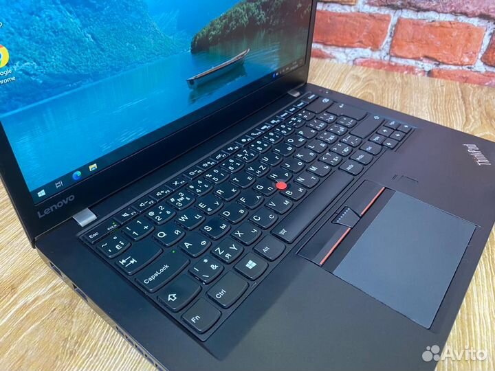 Lenovo Core i7-6600U/SSD/8GB/14 Full HD