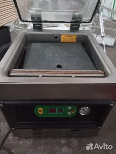 Упаковщик вакуумный